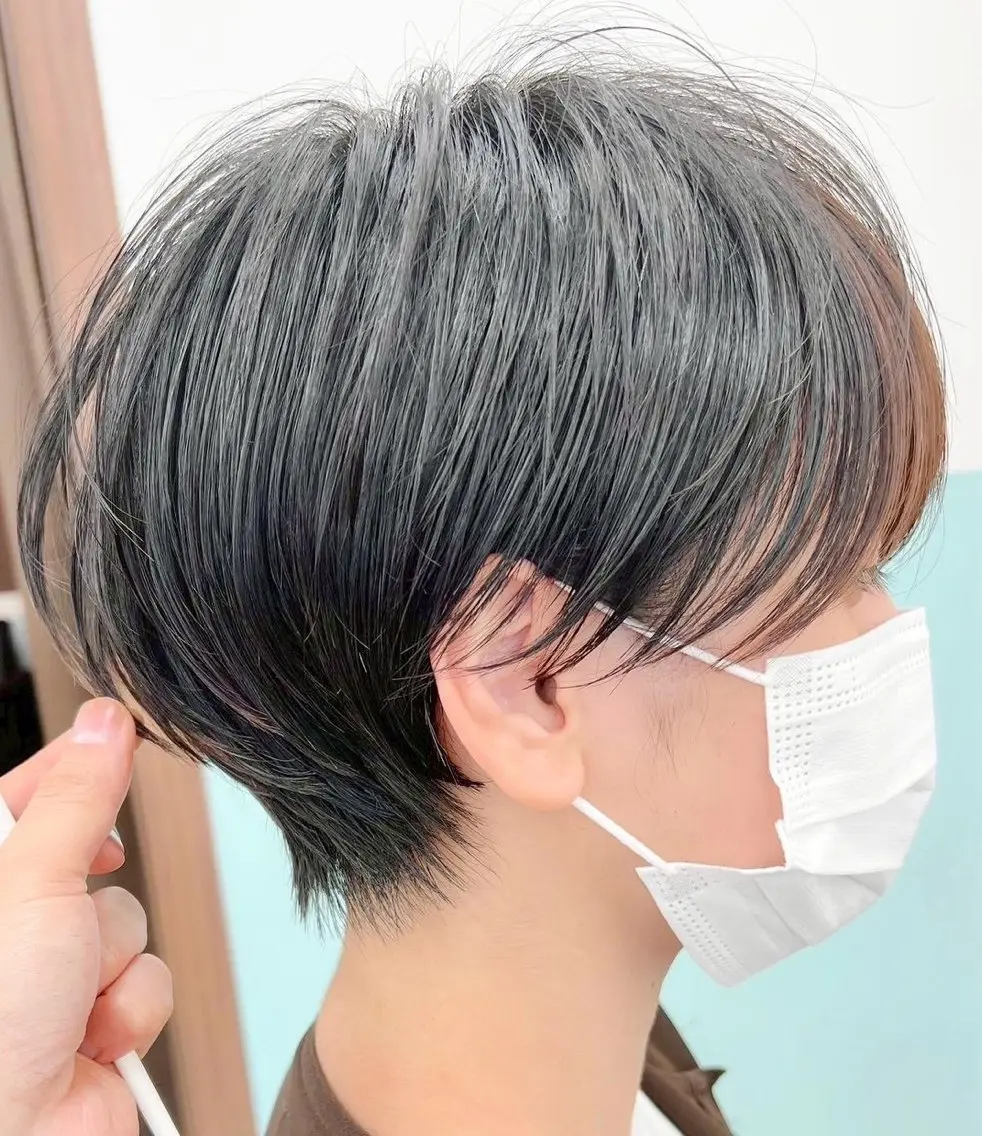 ショート カット ヘアカラー トリートメント ナカシマ トシのヘアスタイル