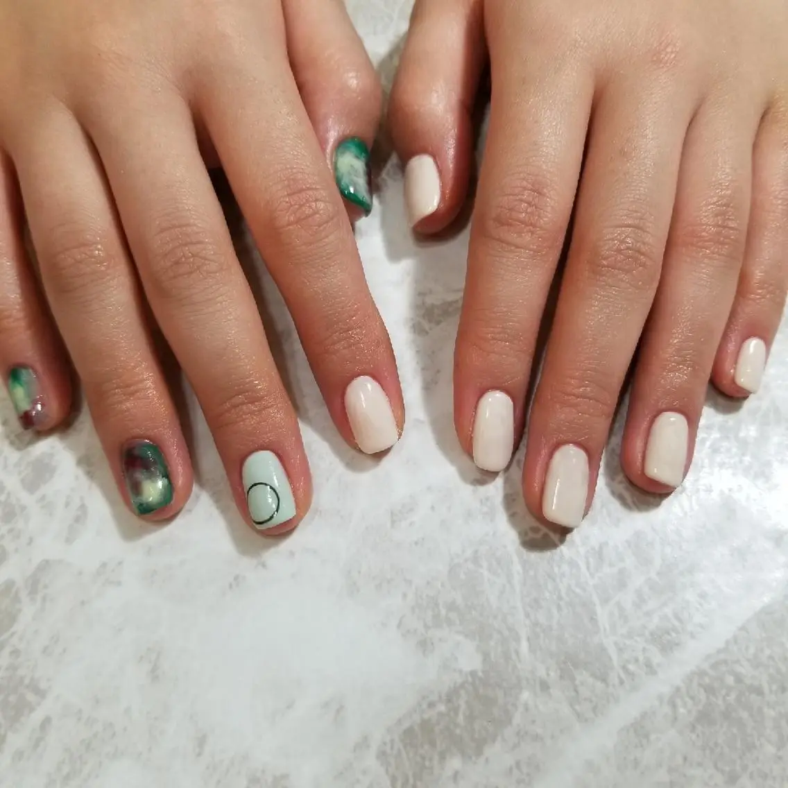 ネイル nijiiro🌈 サトウのネイルデザイン