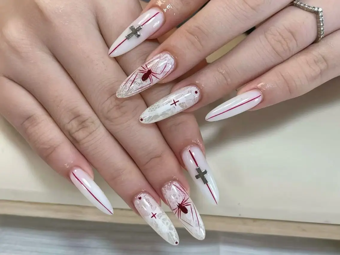 ネイル Lena Sakai nailのネイルデザイン