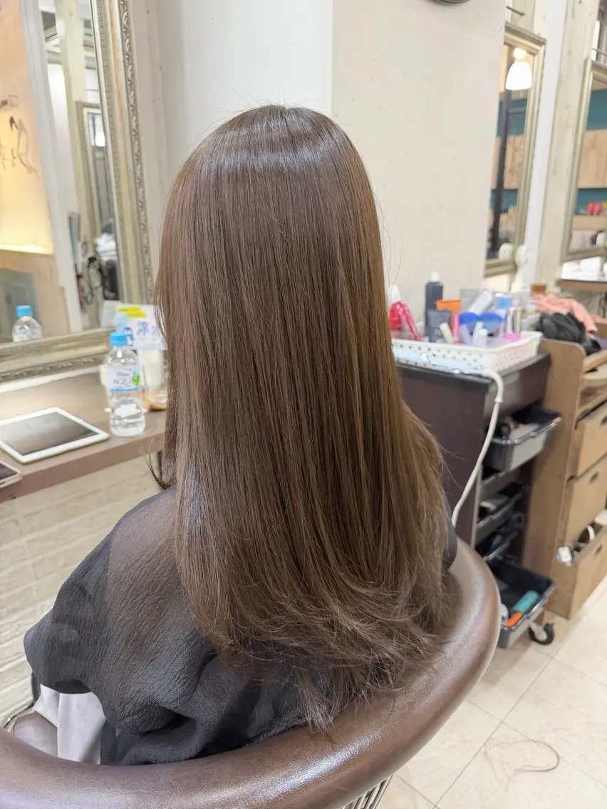ロング カット ヘアカラー トリートメント 透明感カラー ｜髪質改善｜Raiのヘアスタイル