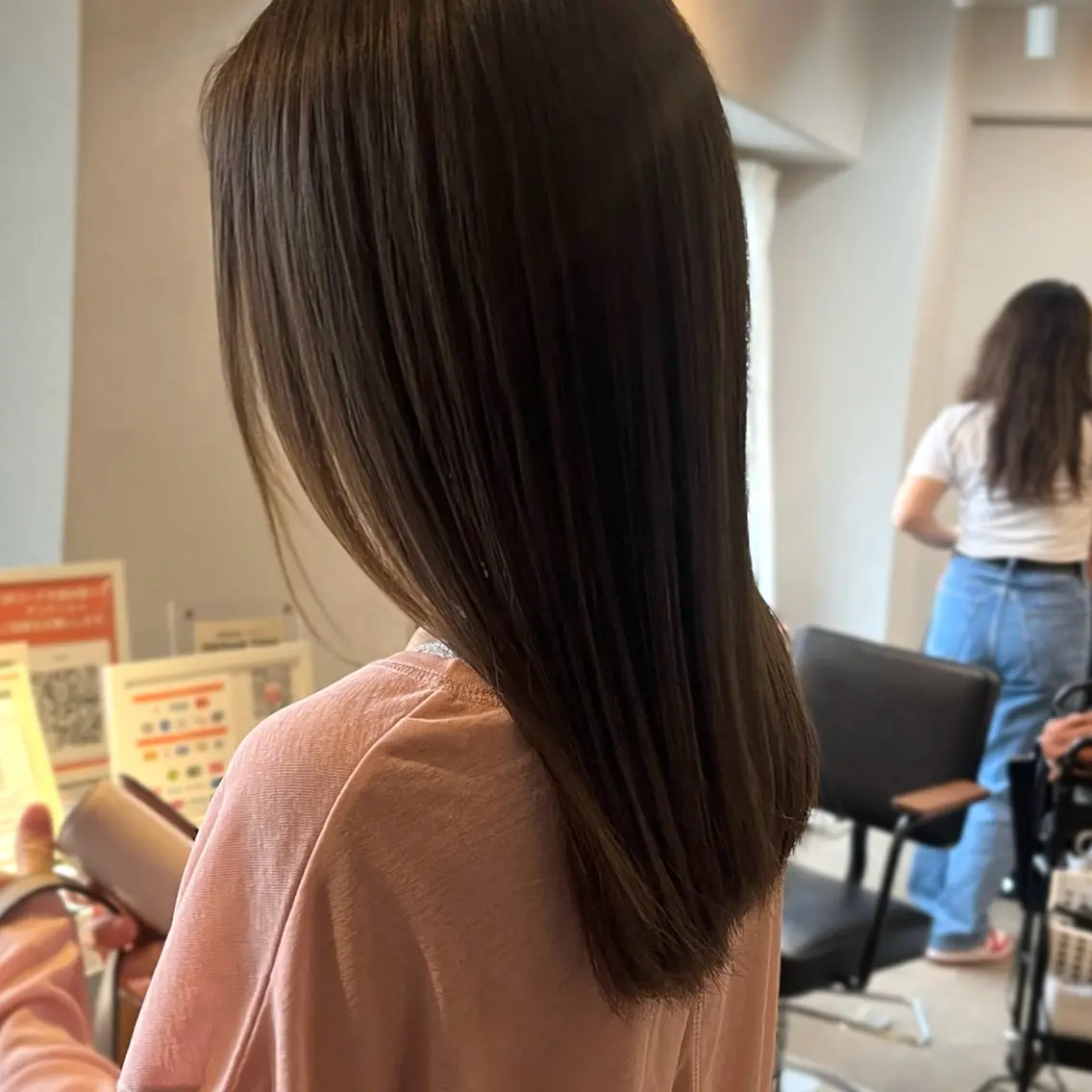 ミディアム カラー ブラウンカラー オリーブブラウン オレンジ ボブ/透明感カラー /坂口恵梨子のヘアスタイル