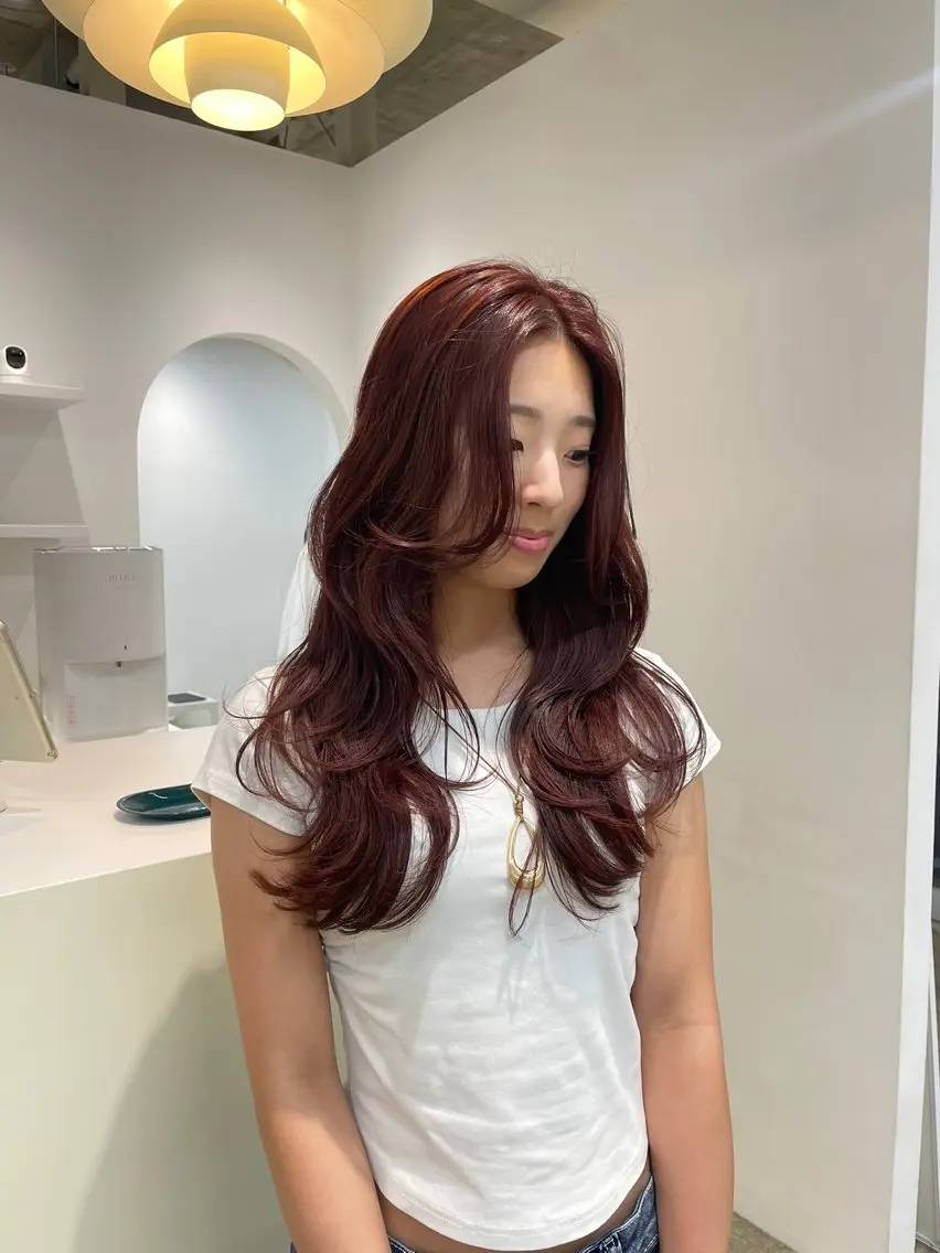 ロング カラー オレンジ カット ヘアカラー トリートメント H I ＮＡのヘアスタイル
