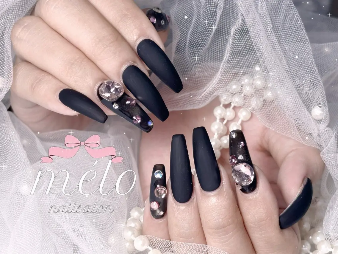 ネイル ハンドネイル Nailsalon mélo ももか🩷のネイルデザイン