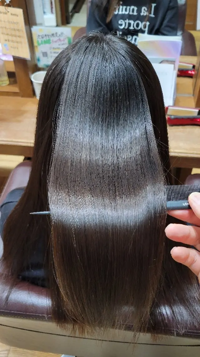 ロング パーマ ストレートパーマ カット ヘアカラー トリートメント 👓中田 大輝👓のヘアスタイル