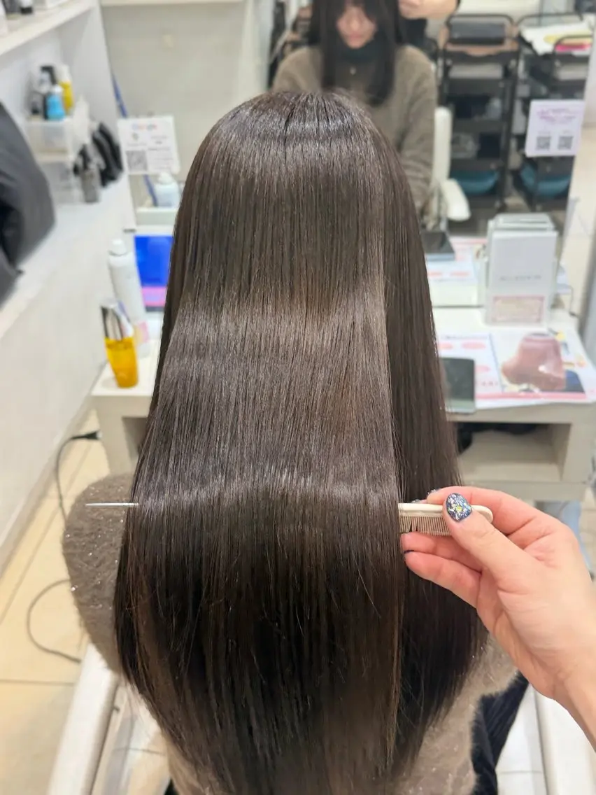 ロング カラー カット ヘアカラー トリートメント 🤎ベージュカラー/ 髪質改善/山岸🤎のヘアスタイル