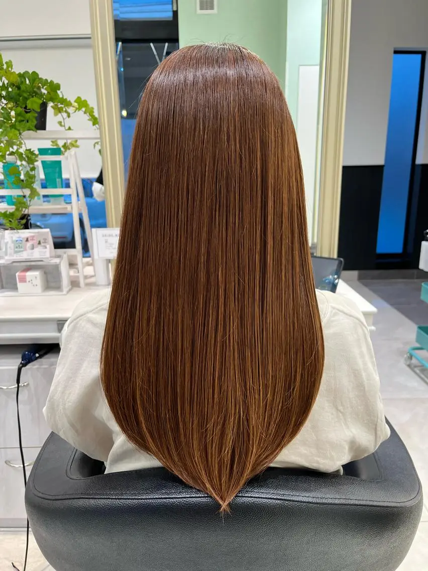 【人気✨】✂︎カット+髪質改善艶カラー✨の写真