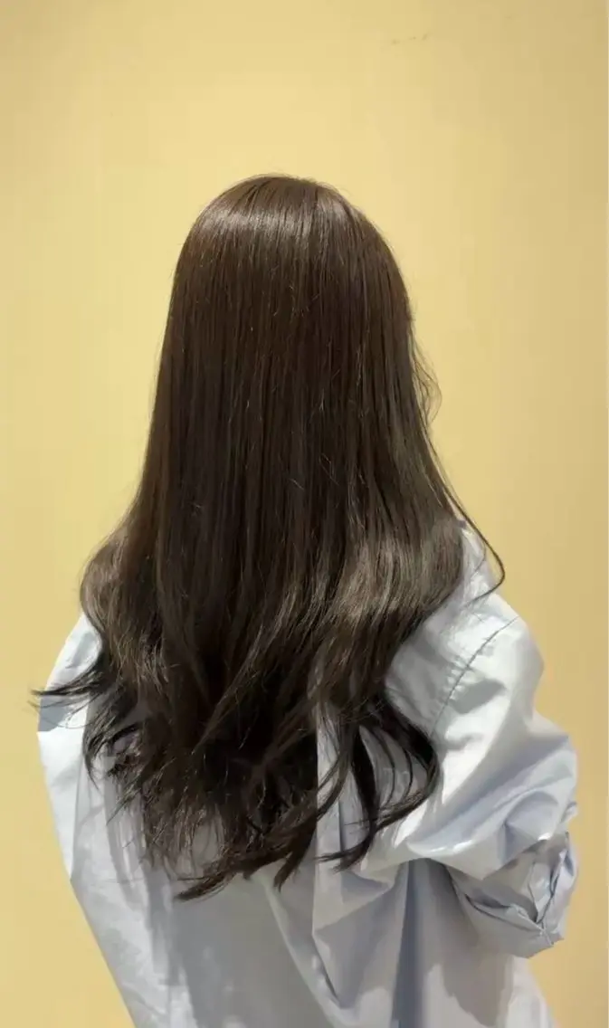 ロング カラー ヘアカラー 野口 楓華のヘアスタイル
