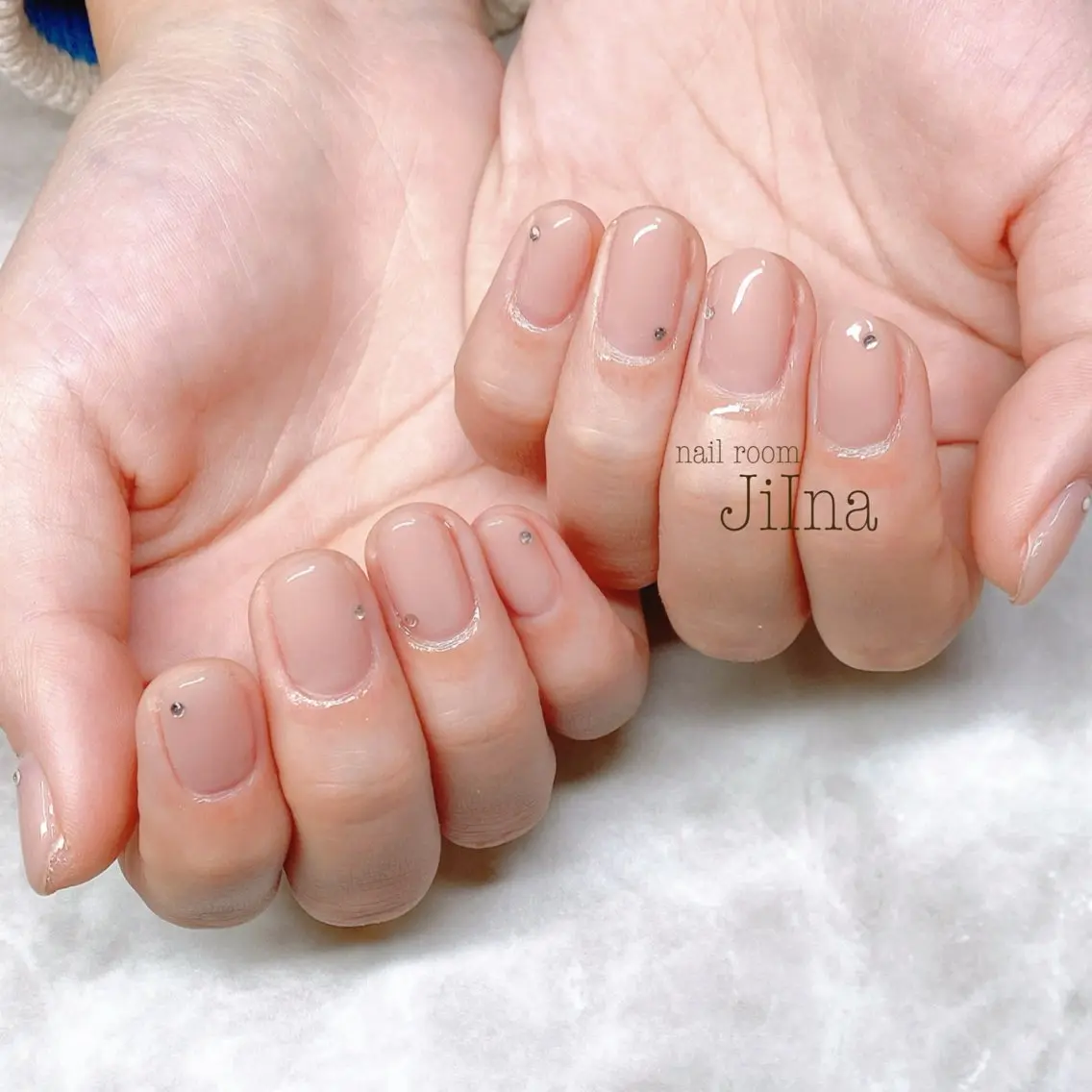 ネイル ワンカラーネイル ストーンネイル JiIna nailのネイルデザイン