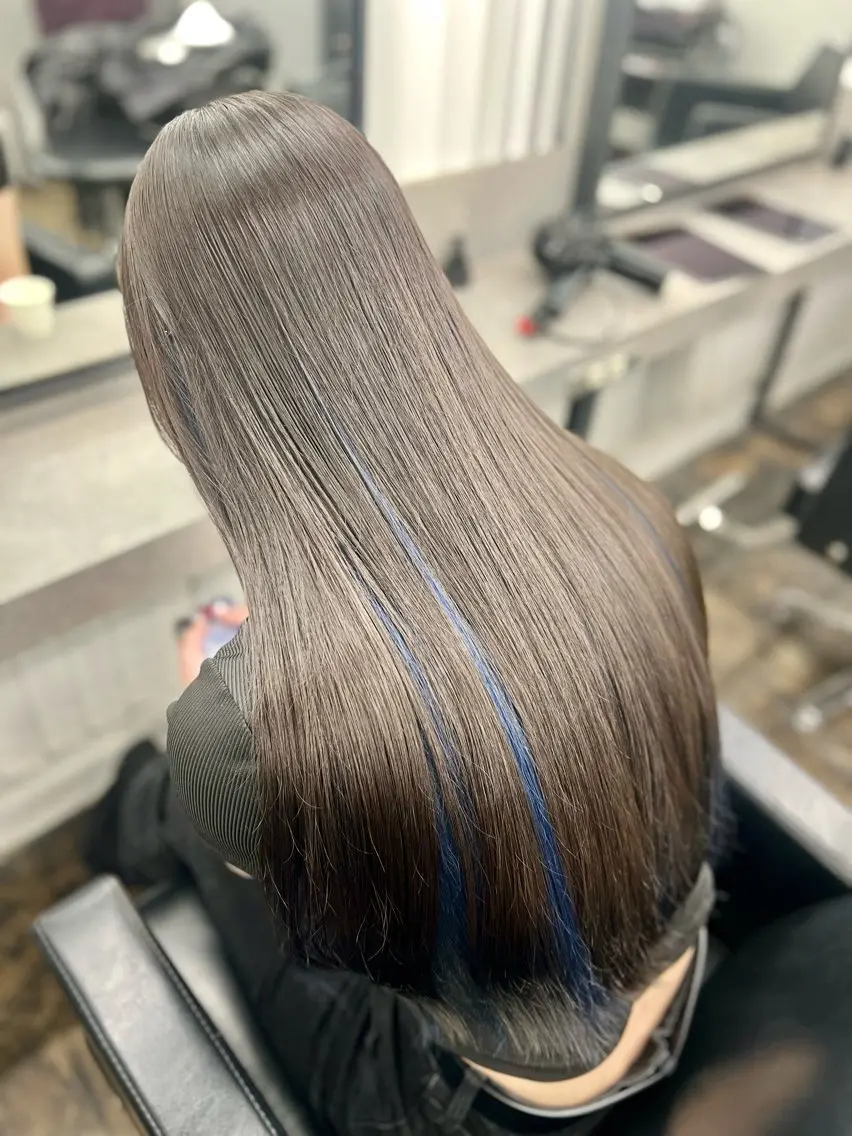 ロング カラー ブルーカラー カット ヘアカラー 透明感カラー特化🫧 🦋栗原🦋のヘアスタイル
