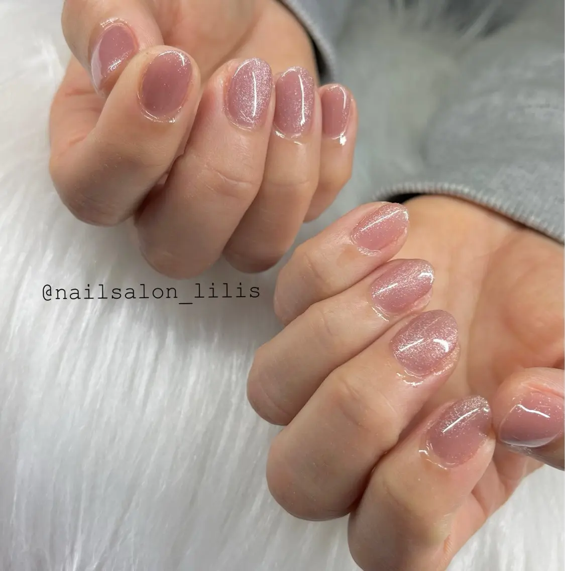 ネイル マグネットネイル nailsalon Lilisのネイルデザイン