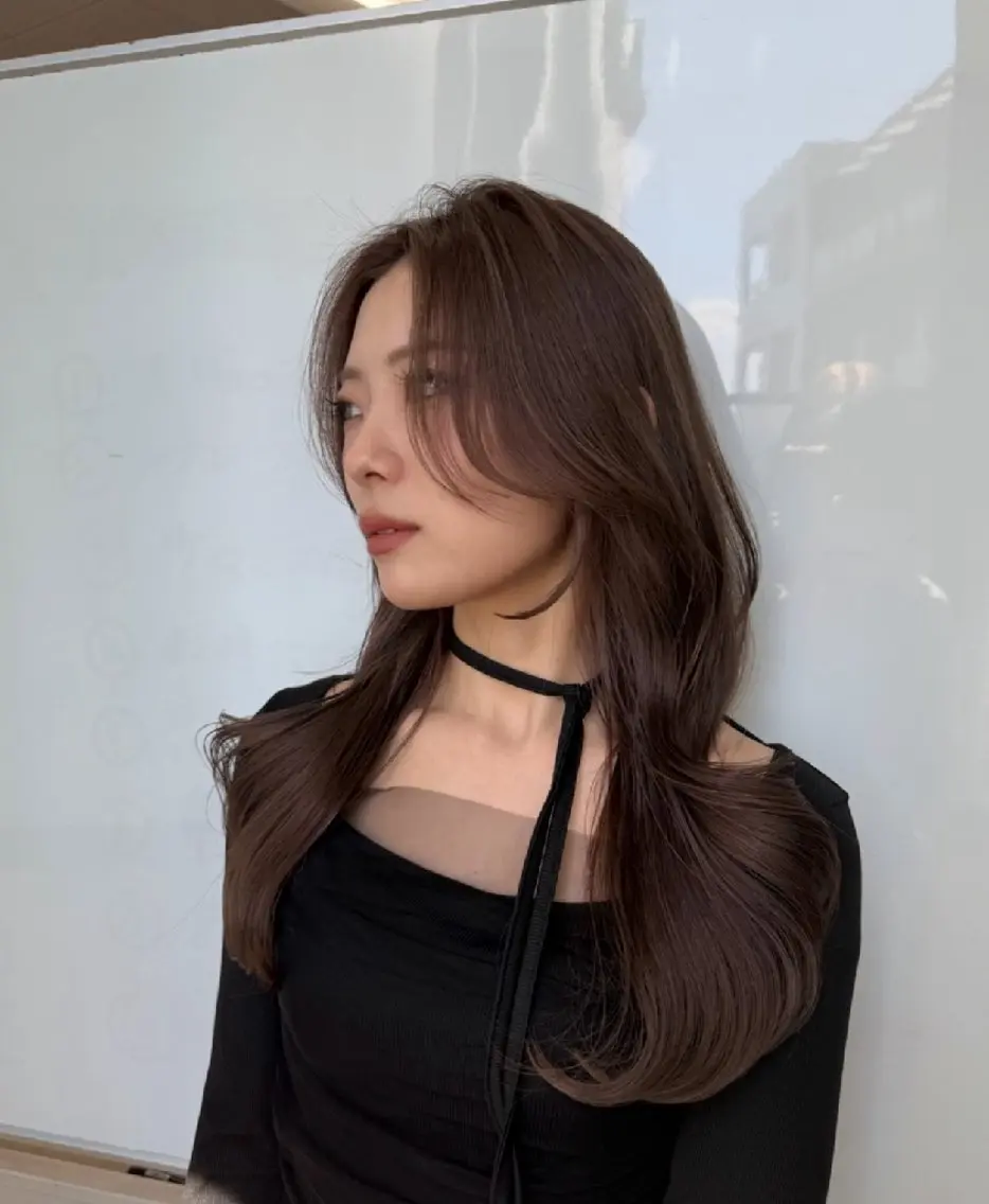 ロング カラー 顔まわりレイヤー 顔周りカット 髪質改善 韓国風ヘア レイヤーカット カット ヘアカラー トリートメント レイヤー×艶髪特化 代表 西村功平のヘアスタイル