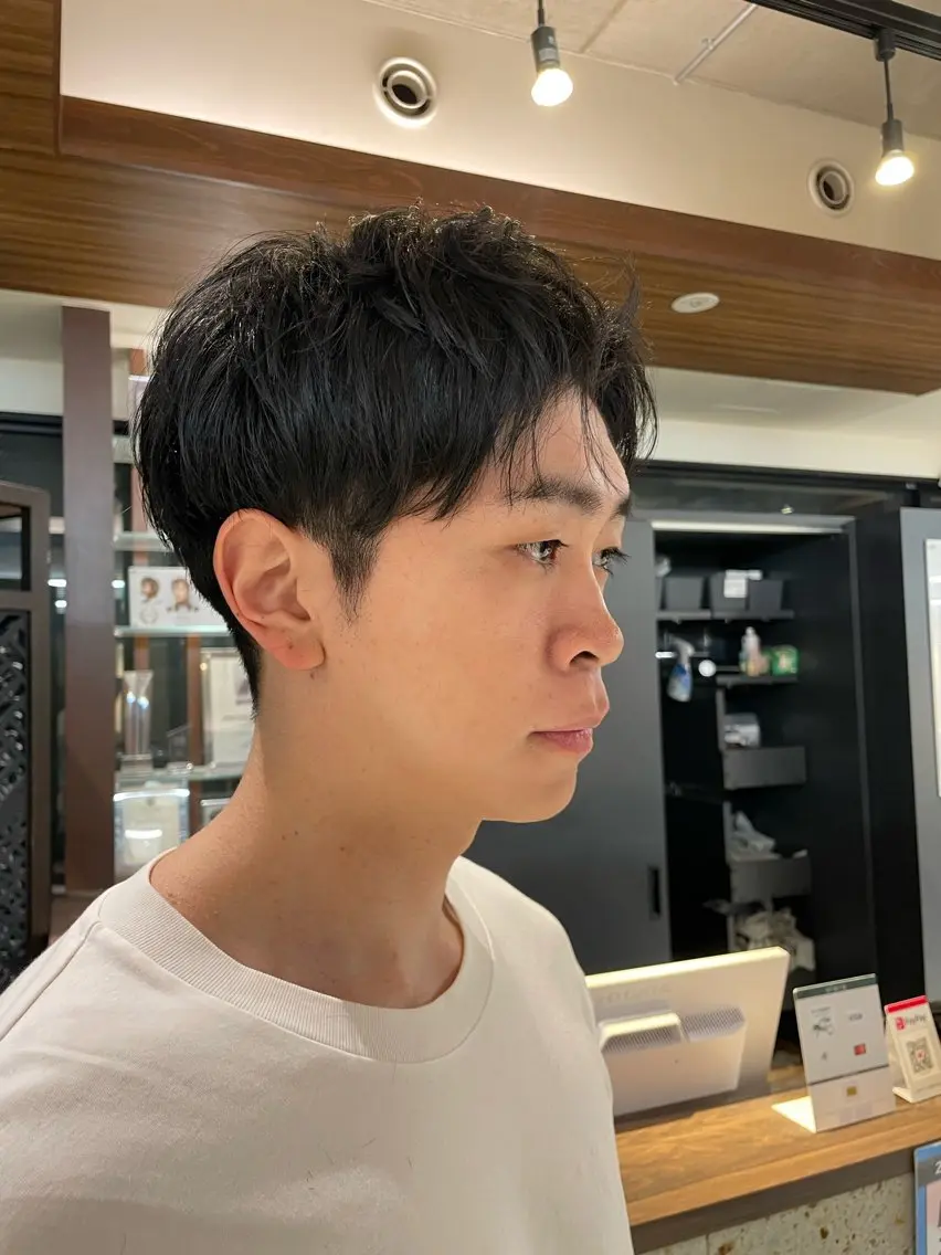 ショート メンズ ツーブロック ショートヘア 岩崎 唯人のヘアスタイル