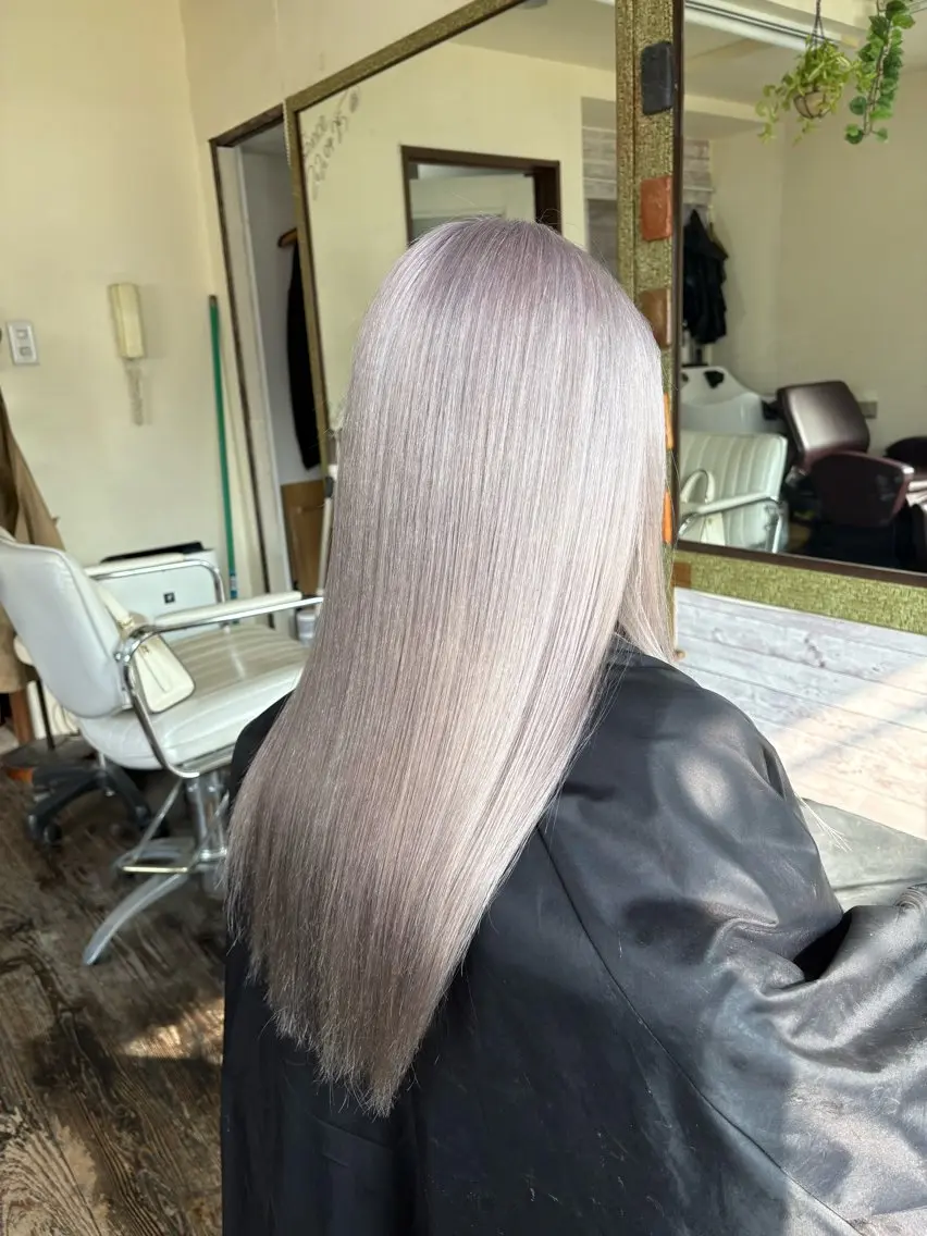 カラー カット ヘアカラー トリートメント 渡辺 健太のヘアスタイル