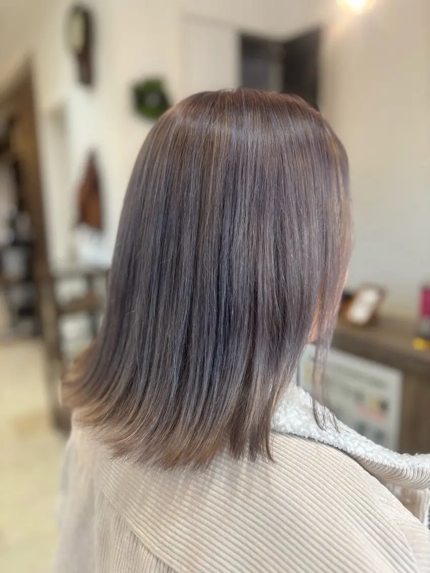 セミロング 💛 みおのヘアスタイル