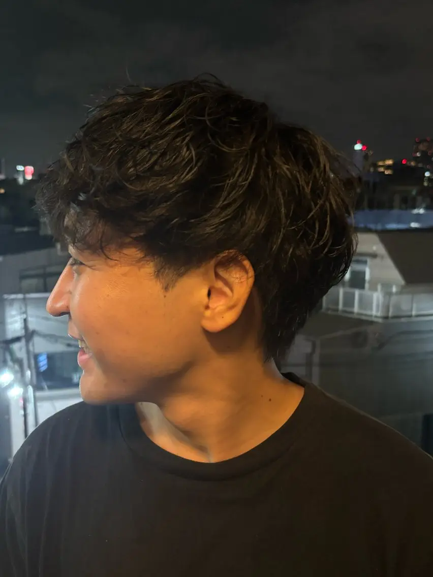 パーマ メンズ 山田 実来のヘアスタイル