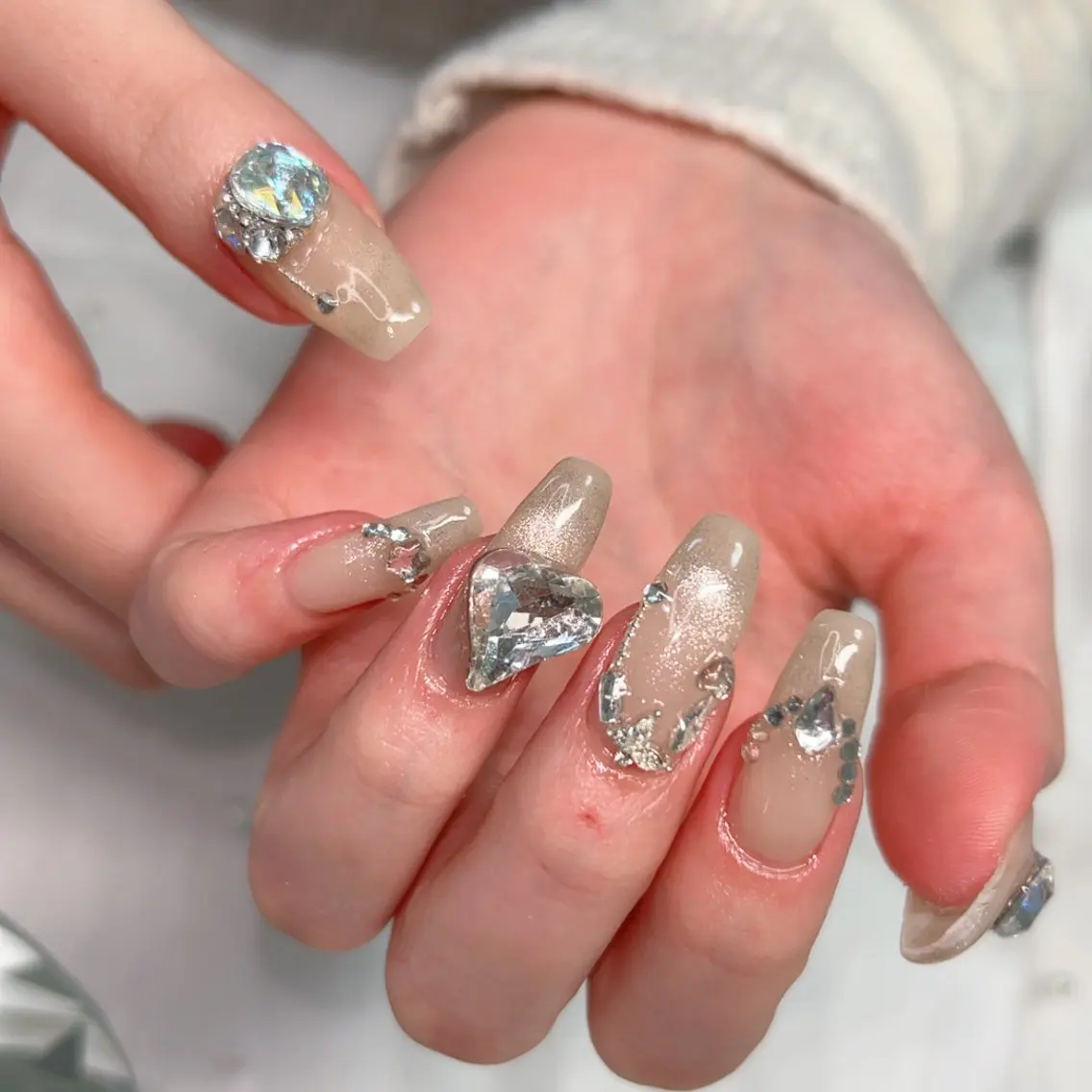 ネイル アートネイル フレンチネイル ジェルネイル グラデーション マグネットネイル ハンドネイル Cute Tips nailのネイルデザイン