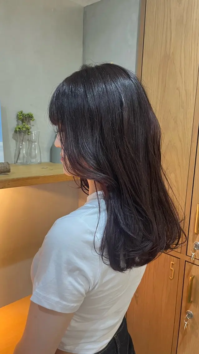 ロング カラー ブラウンカラー ピンクカラー ピンクブラウン 中尾咲音垢抜けカット お任せくださいのヘアスタイル