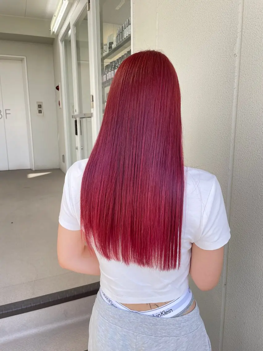 ロング カラー ヘアアレンジ ピンクカラー ヘアカラー トリートメント ヘッドスパ ヘアセット 艶カラー✨縮毛矯正✨ 翁長孝輔のヘアスタイル