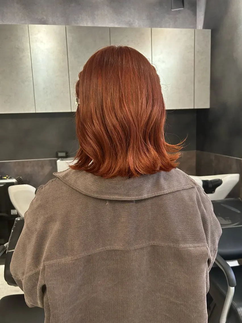 セミロング カラー ベージュカラー 透明感カラー オリーブベージュ ピンクカラー ピンクベージュ カット ヘアカラー SAKINO ベージュカラーのヘアスタイル