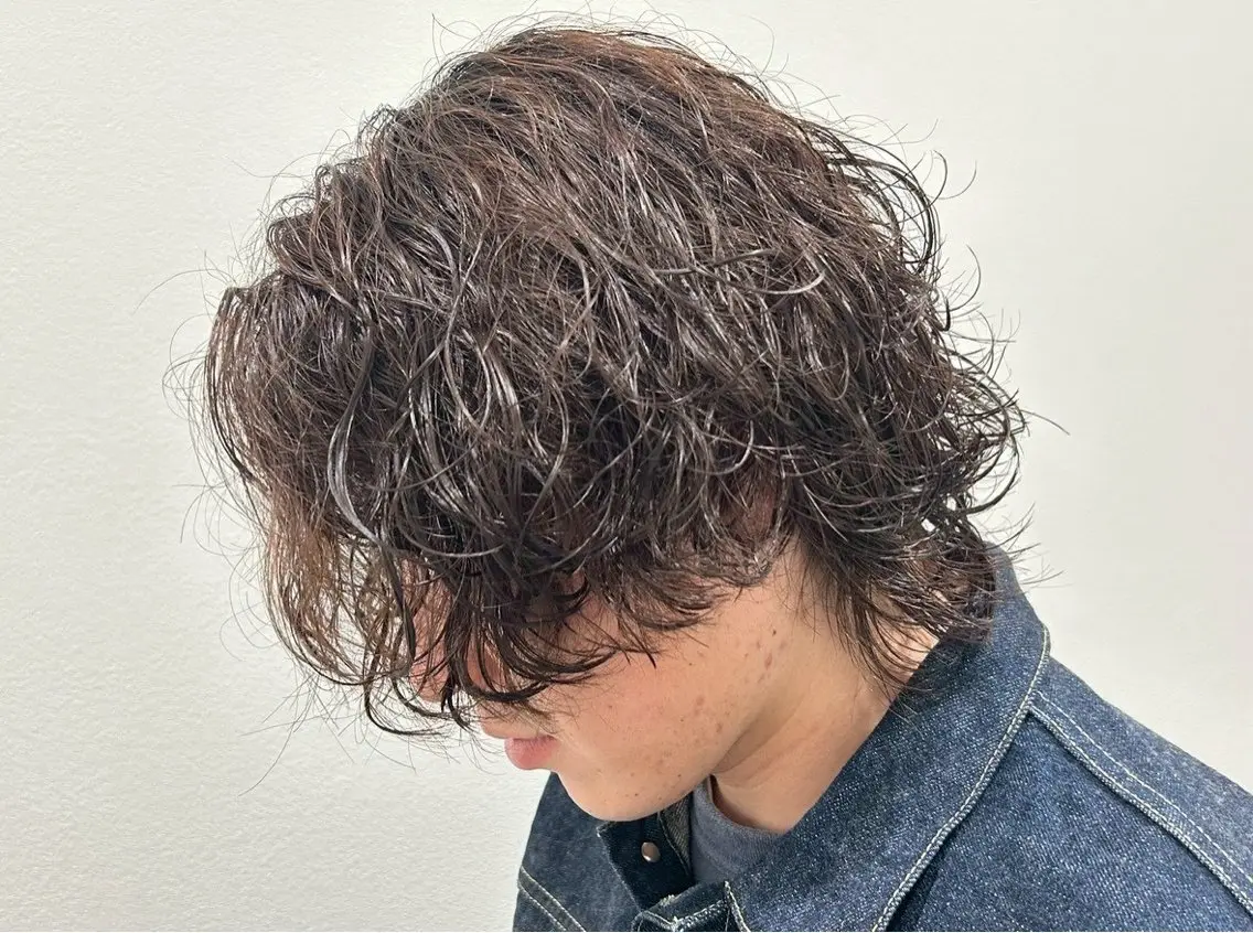 ミディアム パーマ メンズ カット パーマ 内山 翔太のヘアスタイル