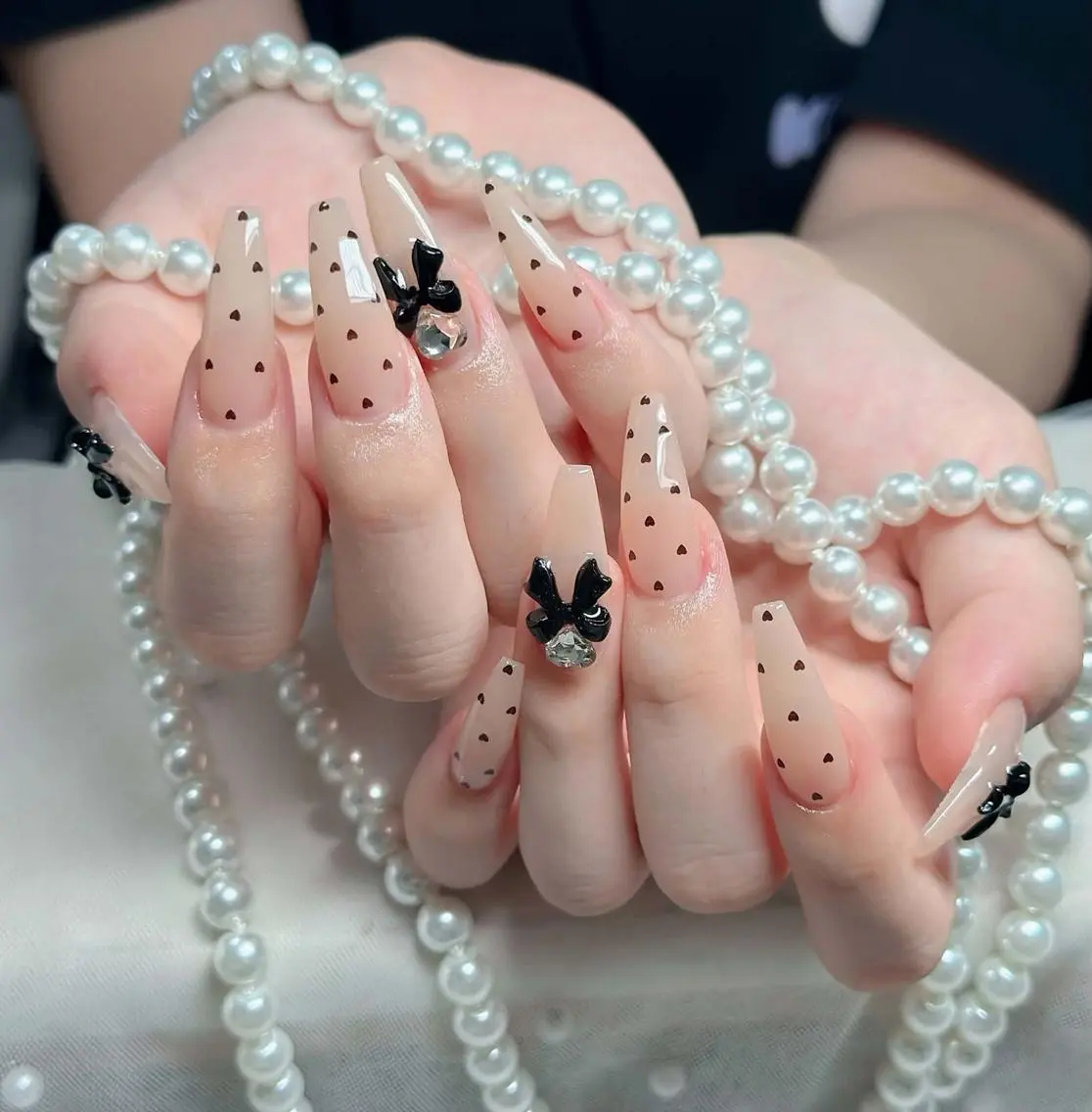 ネイル フレンチネイル ジェルネイル ハロウィン 韓国ネイル マグネットネイル ハンドネイル H.baby Nail Salonのネイルデザイン