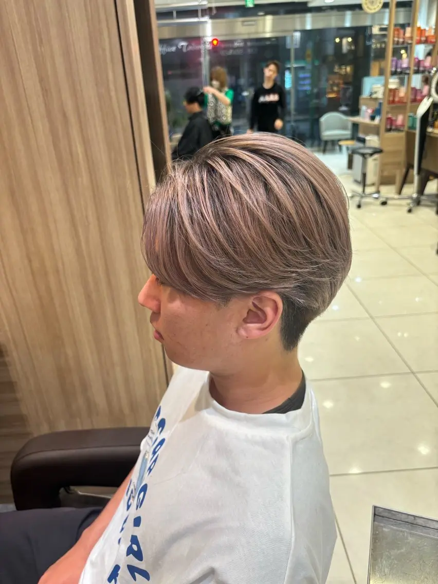 🟥赤字覚悟🟥🔥人気NO.3🔥メンズカット+ケアブリーチ💈ダメージレスの最高峰クオリティ‼️ミニモ学割🙆の写真