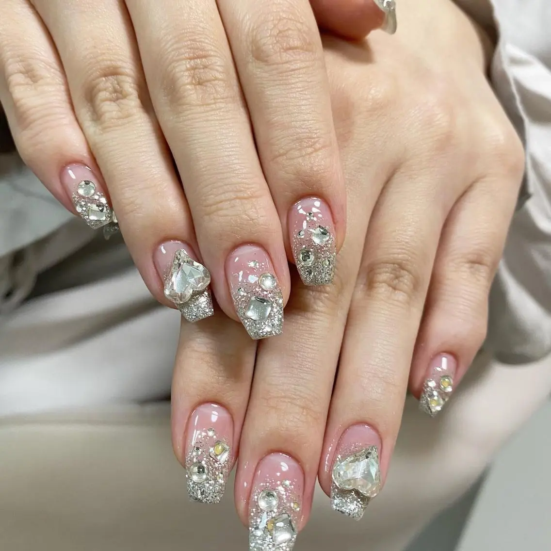 ネイル I pinknail 韓国風·持ち込み専門のネイルデザイン