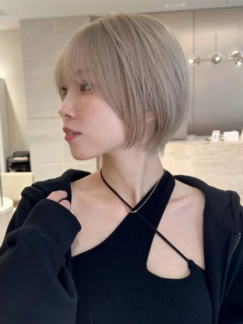 ショートカット✂︎+Aujuaクイックトリートメント✨ (+¥3000〜でカラーも可能です◎)の写真