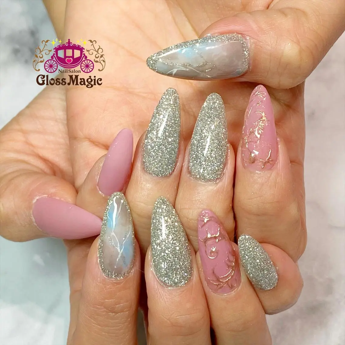 ネイル フラッシュネイル ハンドネイル YUN 💅のネイルデザイン