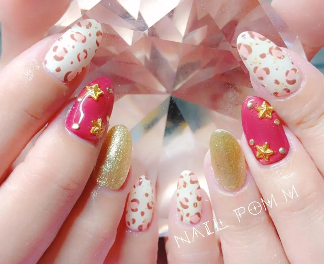 ネイル アニマル柄 naiL pom.Mのネイルデザイン