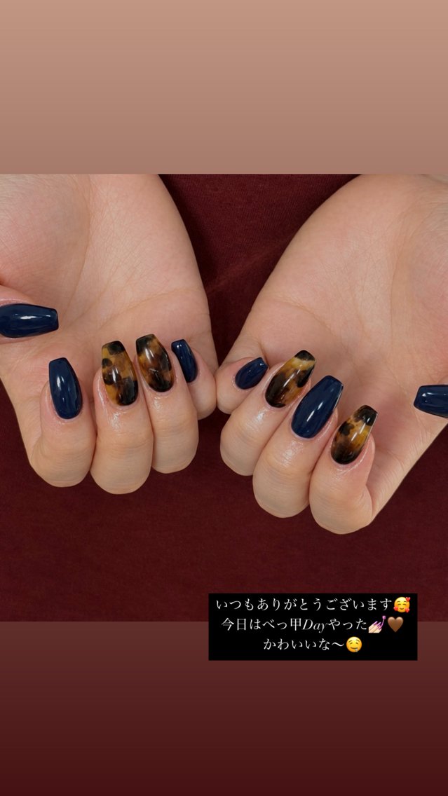 ミディアム Yuka NailRoomのネイルデザイン