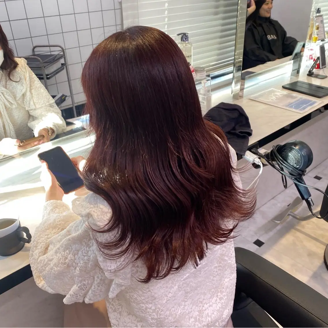 ロング カラー ヘアカラー トリートメント ヘッドスパ ヘアセット ♥️韓国風透明感 暖色misa♥️のヘアスタイル