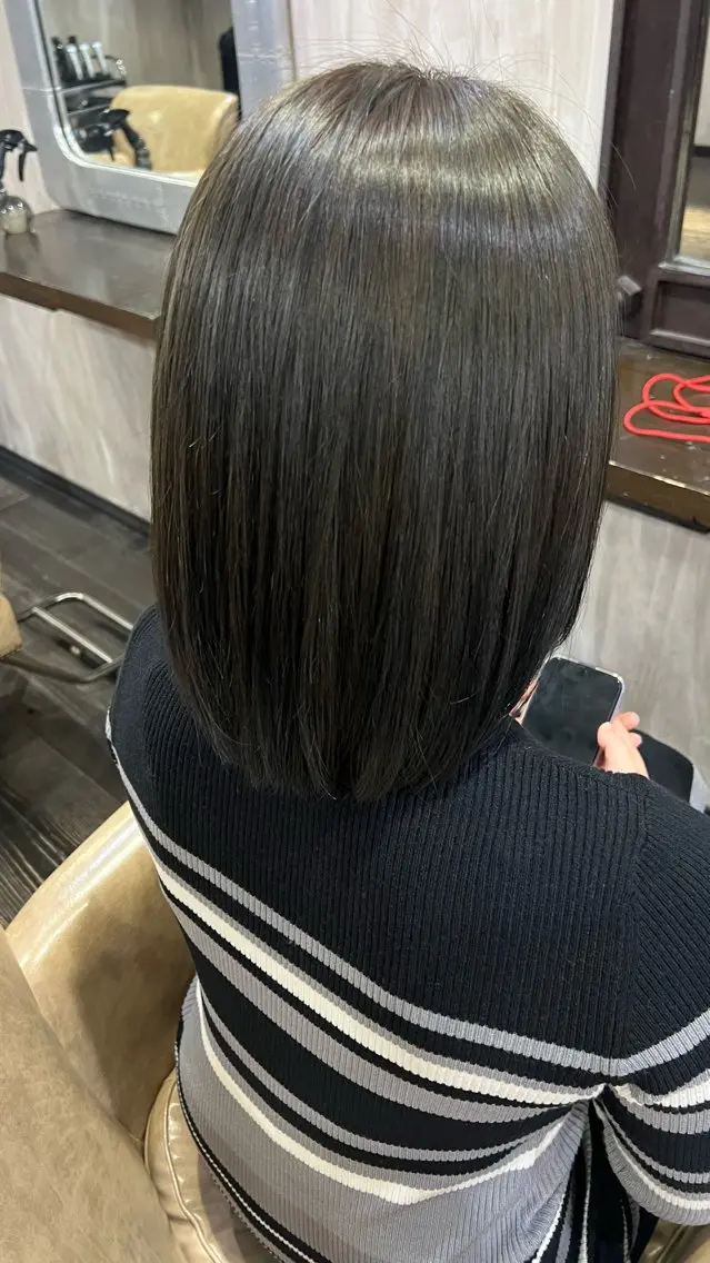 ショート アッシュ ボブ M.Fe's はるな 🖤メンズカット募集のヘアスタイル