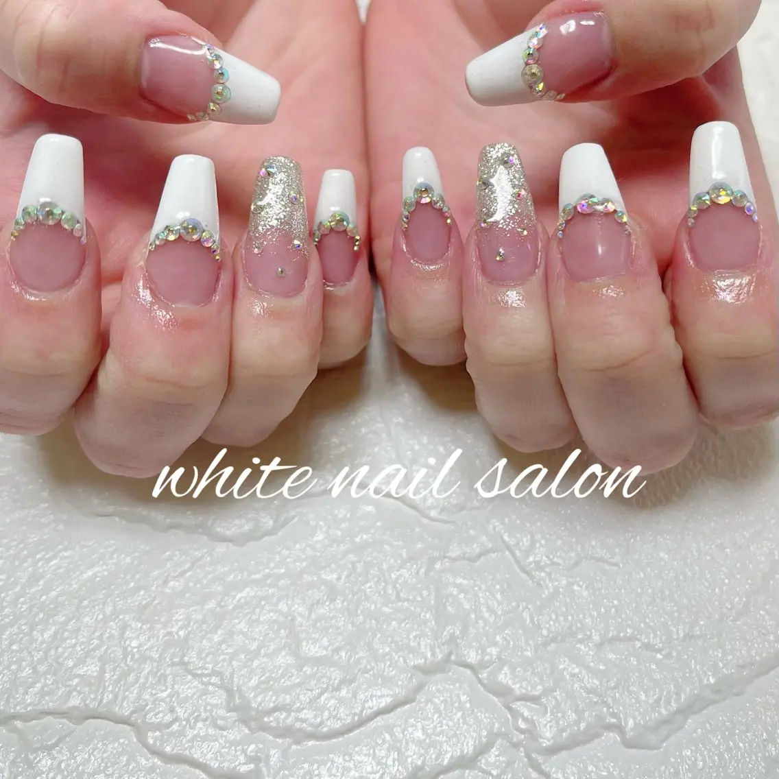 ネイル 長さ出し ラメ(グリッター) 持ち込み ハンドネイル white nail salonのネイルデザイン
