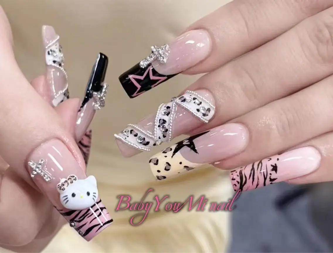 ネイル オーロラネイル 成人式 フットネイル フレンチネイル ジェルネイル ハンドネイル BabyYouMi nailのネイルデザイン