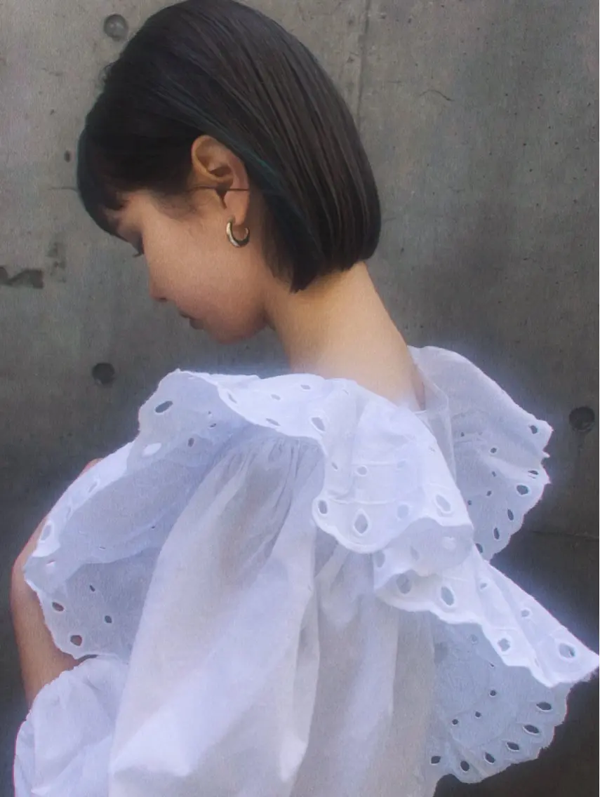 「前髪・顔周りで変わる」似合わせカット+ヘッドスパシャンプー+3stepトリートメントの写真