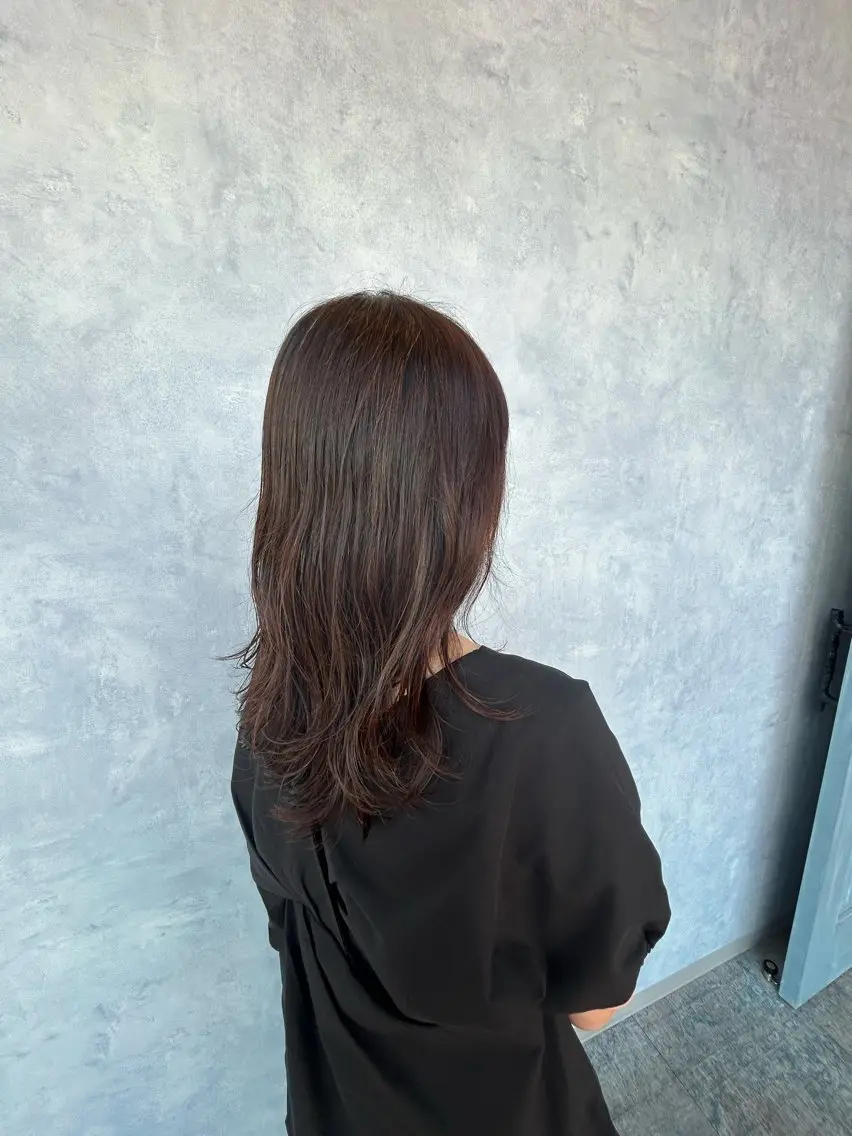 ロング 吉野 歩華のヘアスタイル