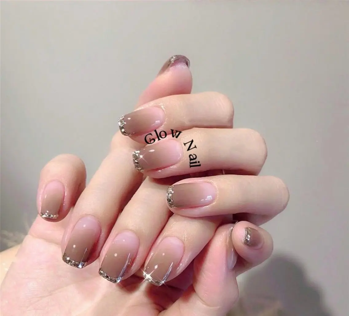 ネイル Glow Nail スカルプ専門店のネイルデザイン