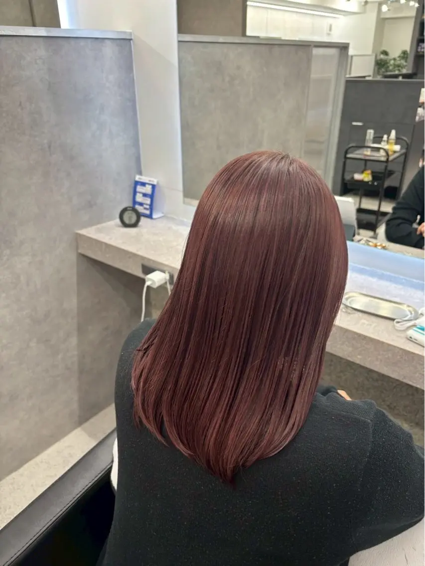 カラー ヘアカラー トリートメント 伊藤 陽菜のヘアスタイル
