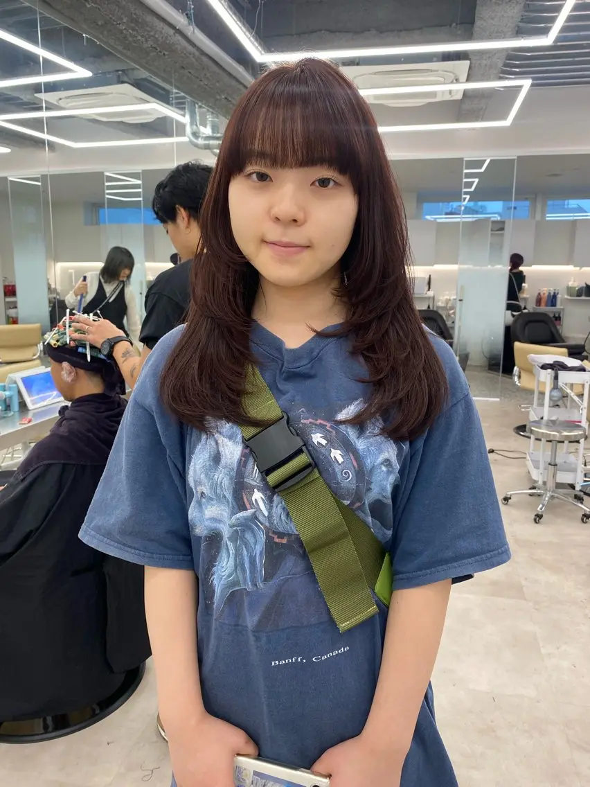ロング カラー ブリーチ ラベンダーカラー ブリーチなしカラー ヘアカラー 韓国ヘア hinaka.のヘアスタイル