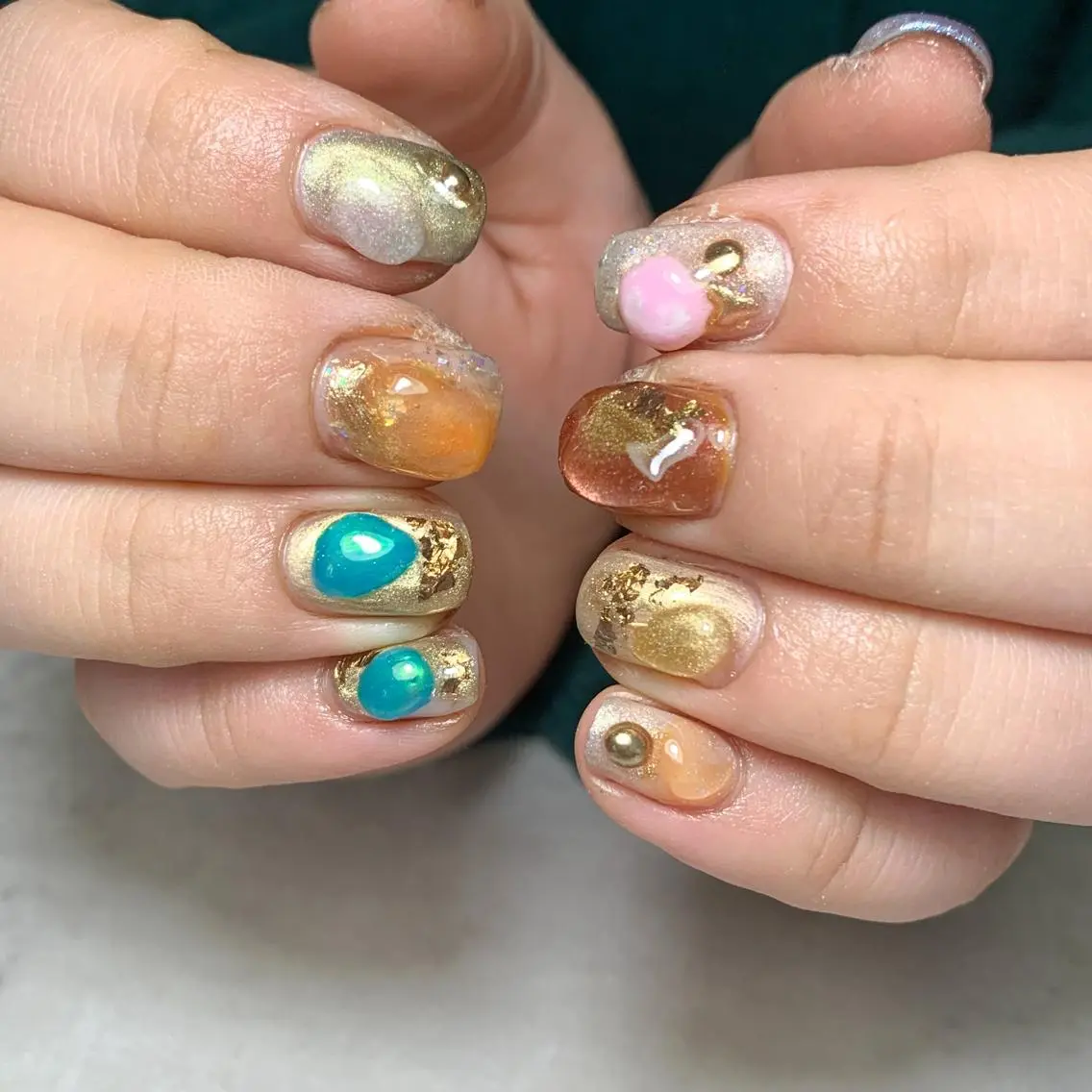 ネイル ハンドネイル FIORITURA aiのネイルデザイン