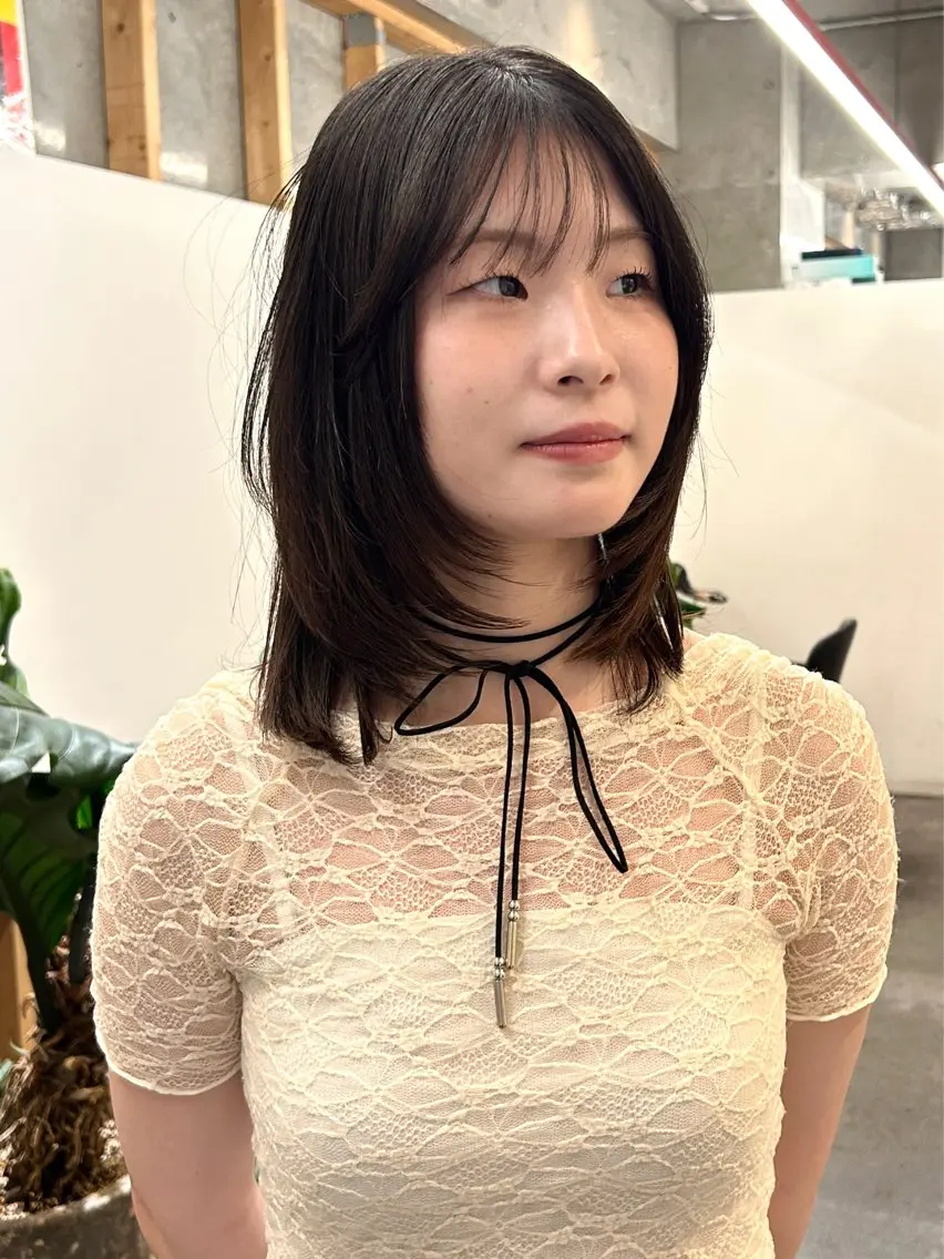 ミディアム ラフで可愛いヘア 🐈⬛Rukaのヘアスタイル