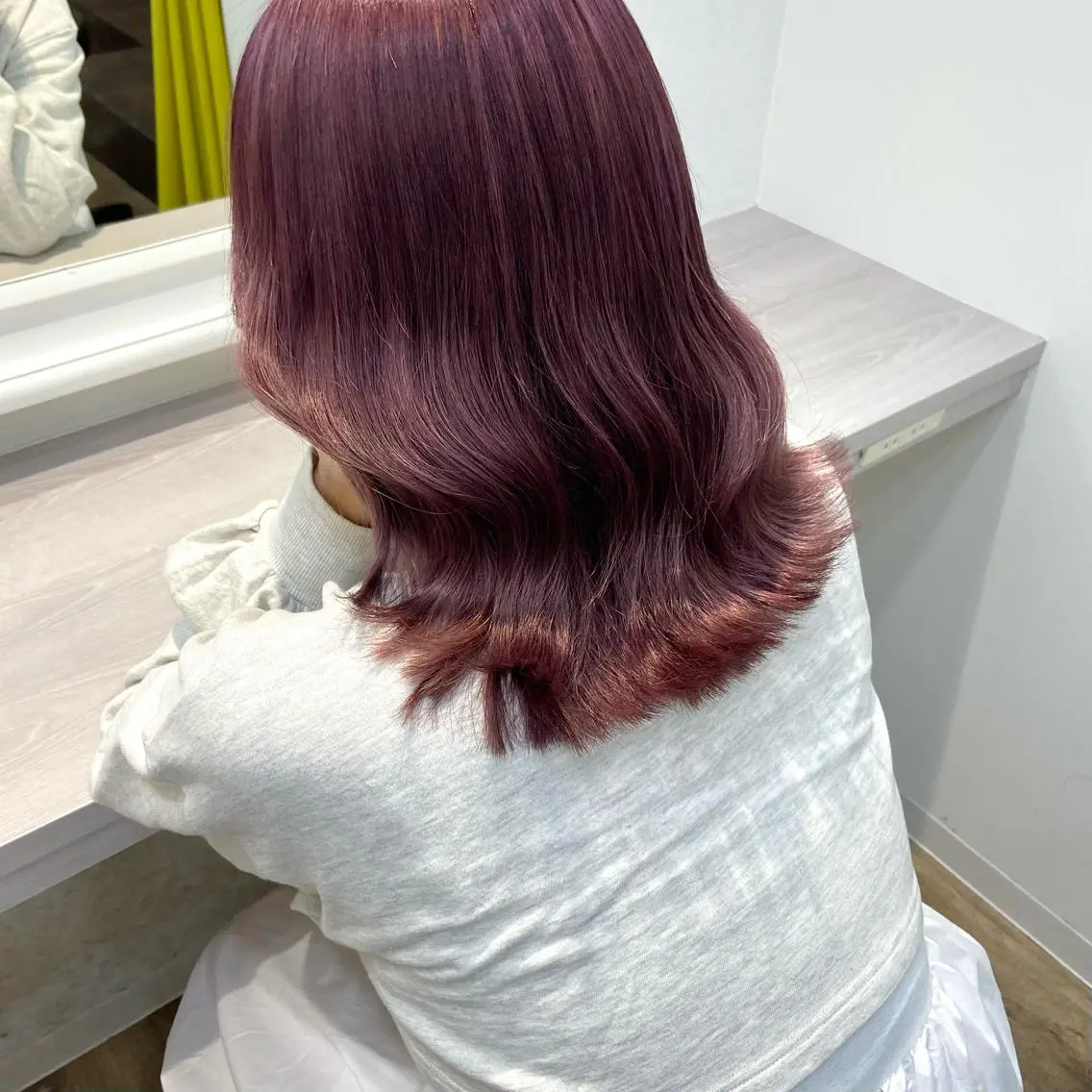 ミディアム カラー ベージュカラー ブリーチ ケアブリーチ 透明感カラー ダブルカラー mai 🎀 / 梅田美容室のヘアスタイル
