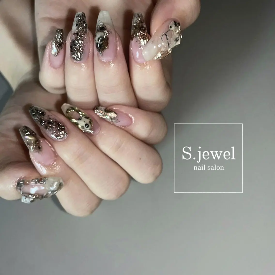 ネイル S. JEWELのネイルデザイン