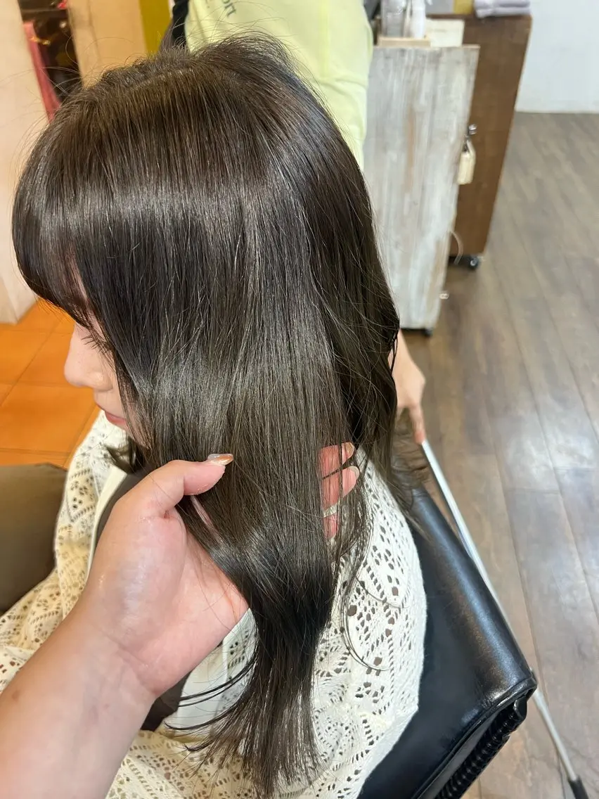 ミディアム カラー 透明感カラー カット ヘアカラー 平井/レイヤーカット /ハッシュカット🩰のヘアスタイル