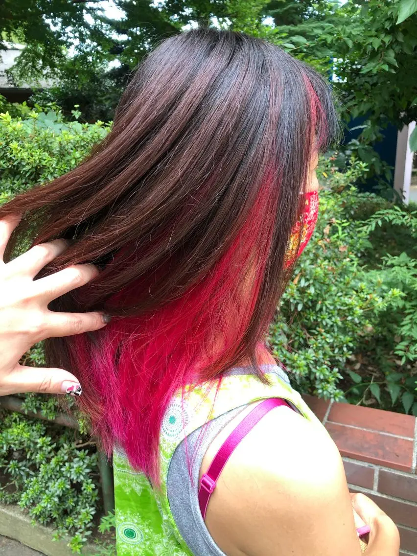 【オススメ】ちょっと遊びたいインナーカラー+クイックトリートメントの写真