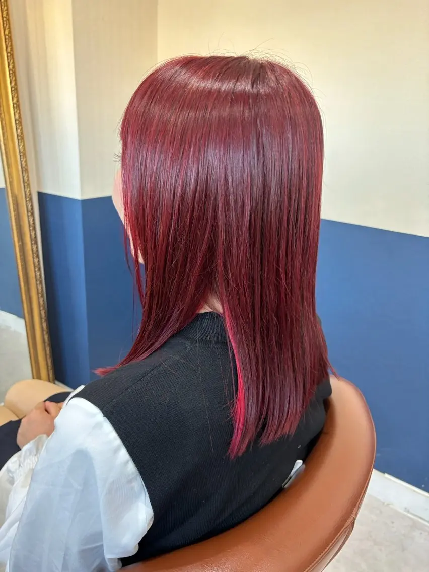 ミディアム カラー カット ヘアカラー トリートメント 髪の家 tikiのヘアスタイル