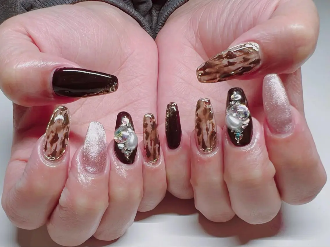 ネイル IRAS..nail ＥＲＩＫＡのネイルデザイン