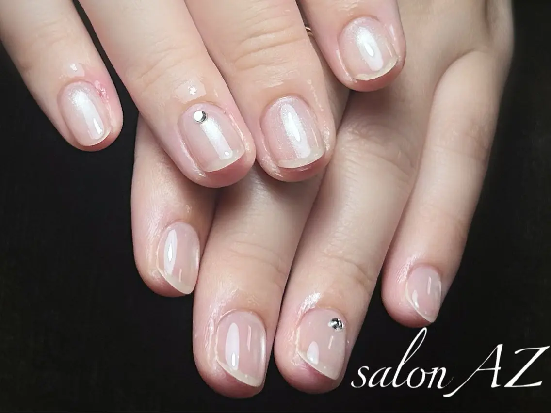 ネイル アートネイル フレンチネイル マグネットネイル ニュアンスネイル オフィスネイル ハンドネイル salon AZのネイルデザイン