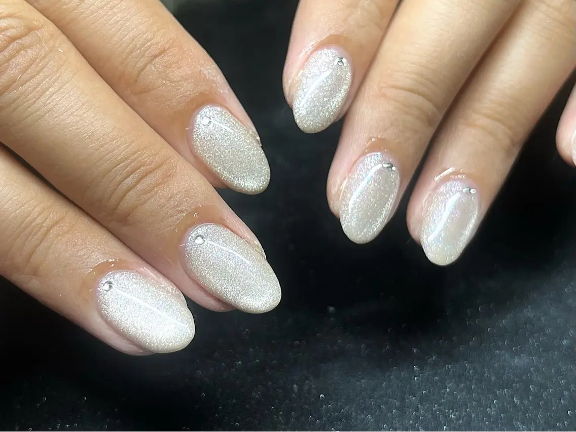 ネイル ハンドネイル Chika .のネイルデザイン